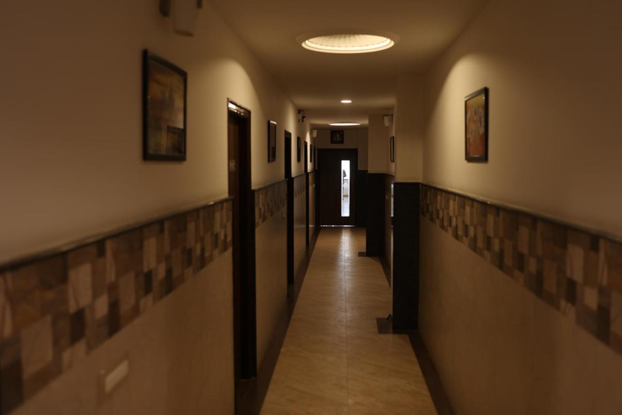 Victory Grand Attibele Hotel Kültér fotó